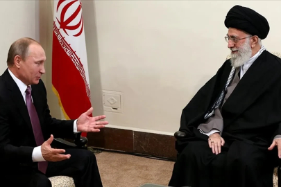 Rus lider Putin'den İran dini lideri Hamaney'e uyarı