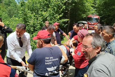 Zonguldak'ta 80 metreden şarampole devrilen otomobildeki 3 kişi yaralandı