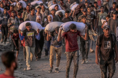 İsrail Gazze'de yardım bekleyenlere saldırdı: 50 kişi hayatını kaybetti