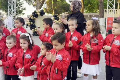 Bursalı minikler savunma sanayisi araçları için çektikleri klibi TEKNOFEST montlarıyla yeniledi