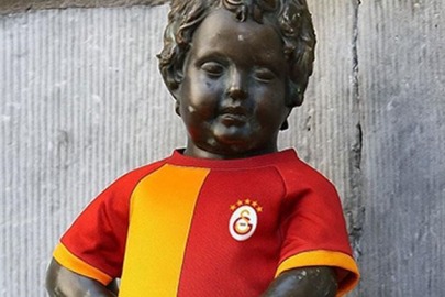 Mannaken Pis heykelinin yeni kostümü, Galatasaray forması olacak!