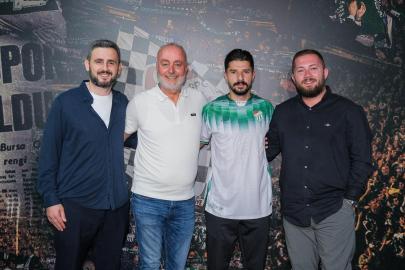 Barış Gök imzayı attı!