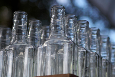 Cam şişelerle ilgili çarpıcı araştırma! Kapak boyası...