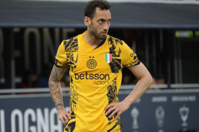 Hakan Çalhanoğlu'ndan kötü haber geldi