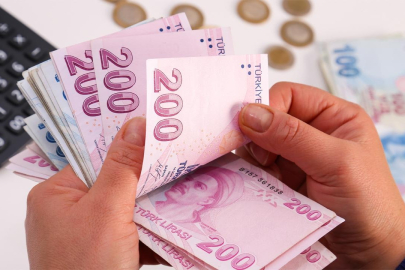 Kamu işçilerinin ikinci zam teklifi yarın!