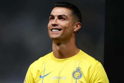 Ve Ronaldo sözleşmeye imzayı atıyor! İki yıllık...