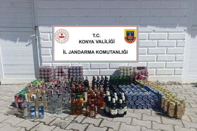 Kaynakçı dükkanında 472 şişe içki ele geçirildi