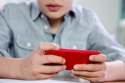 Ergenlerin yüzde 91'i teknolojiyi ebeveyn denetimsiz kullanıyor