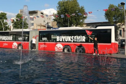 Sakarya'da metrobüs dönemi başladı: İlk etap hizmette!