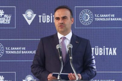 Bakan Kacır: Yapay zeka modellerinin doğmasını sağlayacak girişimleri destekleyeceğiz
