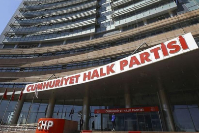 CHP'nin kurultay davası ertelendi!