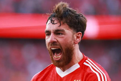 Galatasaray taraftarını heyecanlandıran transfer! Ne Hakan ne İlkay...