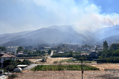 Hatay’daki orman yangını 30 saattir devam ediyor