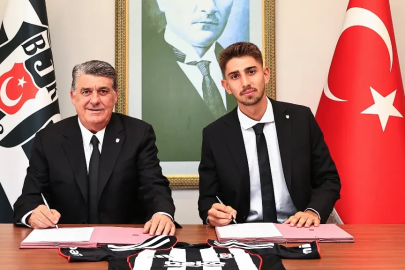 Beşiktaş'ta Demir Ege Tıknaz ile imzalar atıldı!