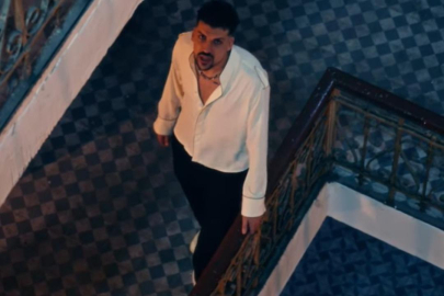 Kerimcan Durmaz yeni şarkısı 'Yangın Var' sosyal medyada tepki çekti