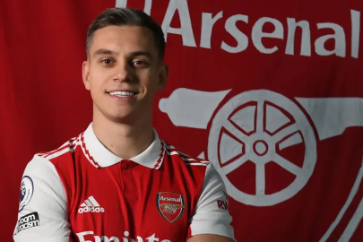 Fenerbahçe'de büyük sürpriz: Leandro Trossard!