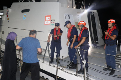 Gökçeada ve Bozcaada'daki hastaların yardımına Sahil Güvenlik yetişti