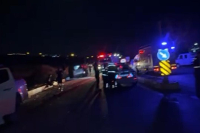 İzmir’de kamyonet ile hafif ticari araç çarpıştı: 7 yaralı