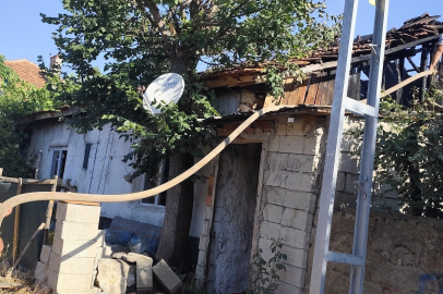 Konya Beyşehir’de korkutan ev yangını