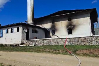 Trabzon'da camide yangın çıktı