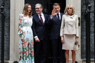 Macron ile İngiltere Başbakanı Starmer ile görüştü