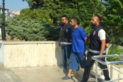 Muğla'da polis araçlarına zarar veren şahıs tutuklandı