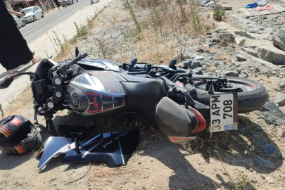 Yalova'da motosiklet yayaya çarptı