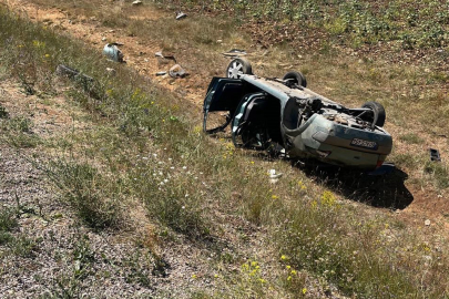 Sivas'ta otomobil şarampole uçtu, 1’i ağır 2 yaralı