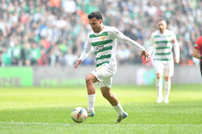 Bursaspor’dan ayrıldı ne yapacağını şaşırdı!