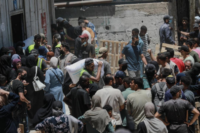 İsrail, yardım dağıtım merkezlerinde 805 Filistinliyi öldürdü