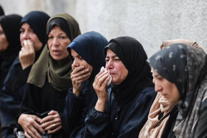 Katil İsrail'in Gazze'ye yönelik saldırılarında 39 Filistinli hayatını kaybetti