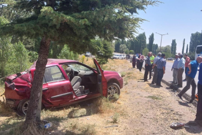 Afyonkarahisar'da tır otomobile çarptı: 1 ölü