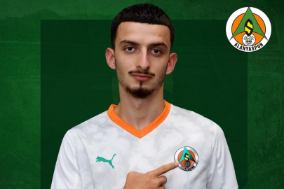Alanyaspor, Baran Moğultay’ı satın alma opsiyonuyla kiraladı