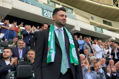 Enes Çelik’in imzaladığı forma 30 bin liraya satıldı