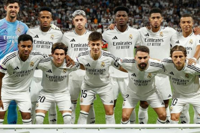 Milan, Real Madrid’den ayrılan Modric’i kadrosuna katıyor!