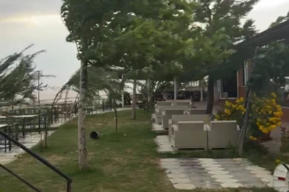 Elazığ Palu’da fırtına etkili oldu