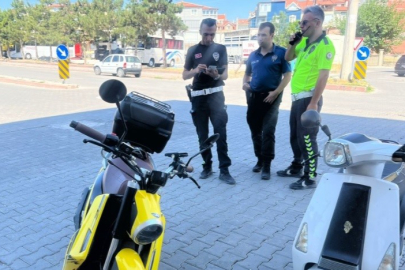 Kütahya Tavşanlı'da motosiklet ile otomobil çarpıştı: 1 yaralı