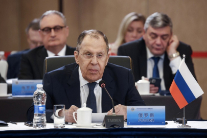 Lavrov: Trump, savaşı uzatmak isteyen NATO ve AB ülkelerinin baskısına maruz kalıyor