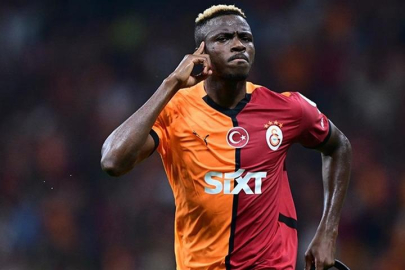 Osimhen için Galatasaray ve Napoli arasındaki pazarlıklar bitmiyor