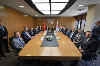 Rektör Yılmaz, TRT Yönetim Kurulu Başkanlığı görevine resmen başladı