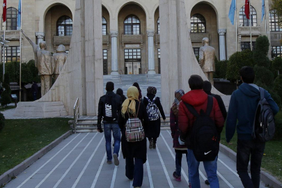 Türkiye'de eğitim nedeniyle 2,4 milyon kişi il değiştirdi