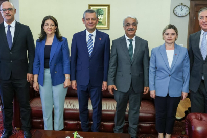 DEM Heyeti, CHP ile görüştü! 'Özel, barış sürecine desteğini sürdürecek'