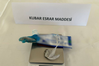 Diş macunu tüpünden esrar çıktı