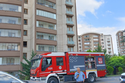 Ankara’da 14 katlı binada çıkan yangında mahsur kalan anne ile oğlu kurtarıldı