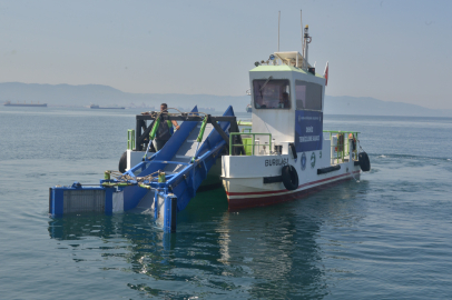 Bursa Büyükşehir’den deniz temizliği