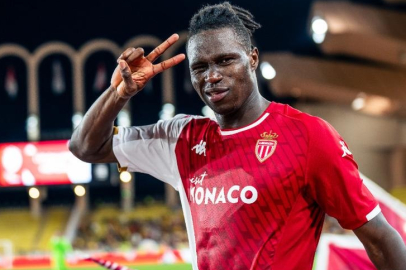 Galatasaray transferde gözünü Fransa'ya çevirdi! Hedef Wilfried Singo...