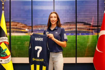 Hande Baladın resmi imzayı attı