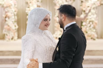 Kadir Ezildi balayından döndü evinden paylaşım yaptı