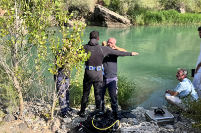 Tunceli’de çaya giren iki arkadaştan biri boğuldu, diğeri kurtarıldı