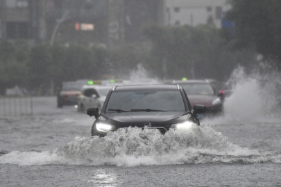 Wipha Tayfunu, Hong Kong’u ve Çin’i vurdu